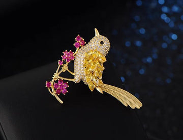 XSB117 - Exquisite Fashion Bird Saree Brooch